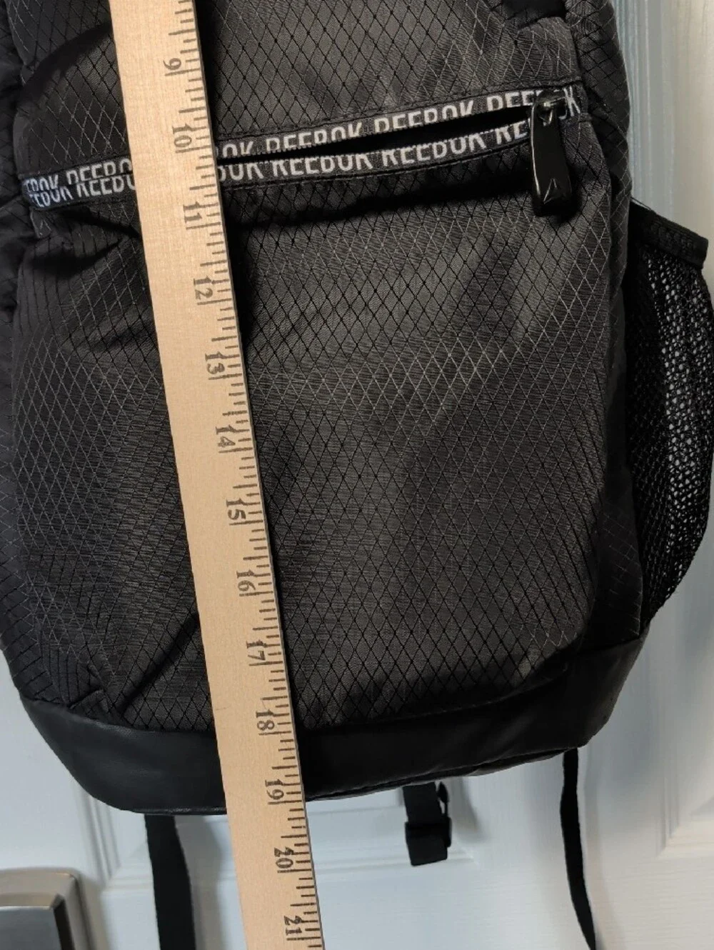 Reebok Black Men’s Ripstop Logo Backpack
